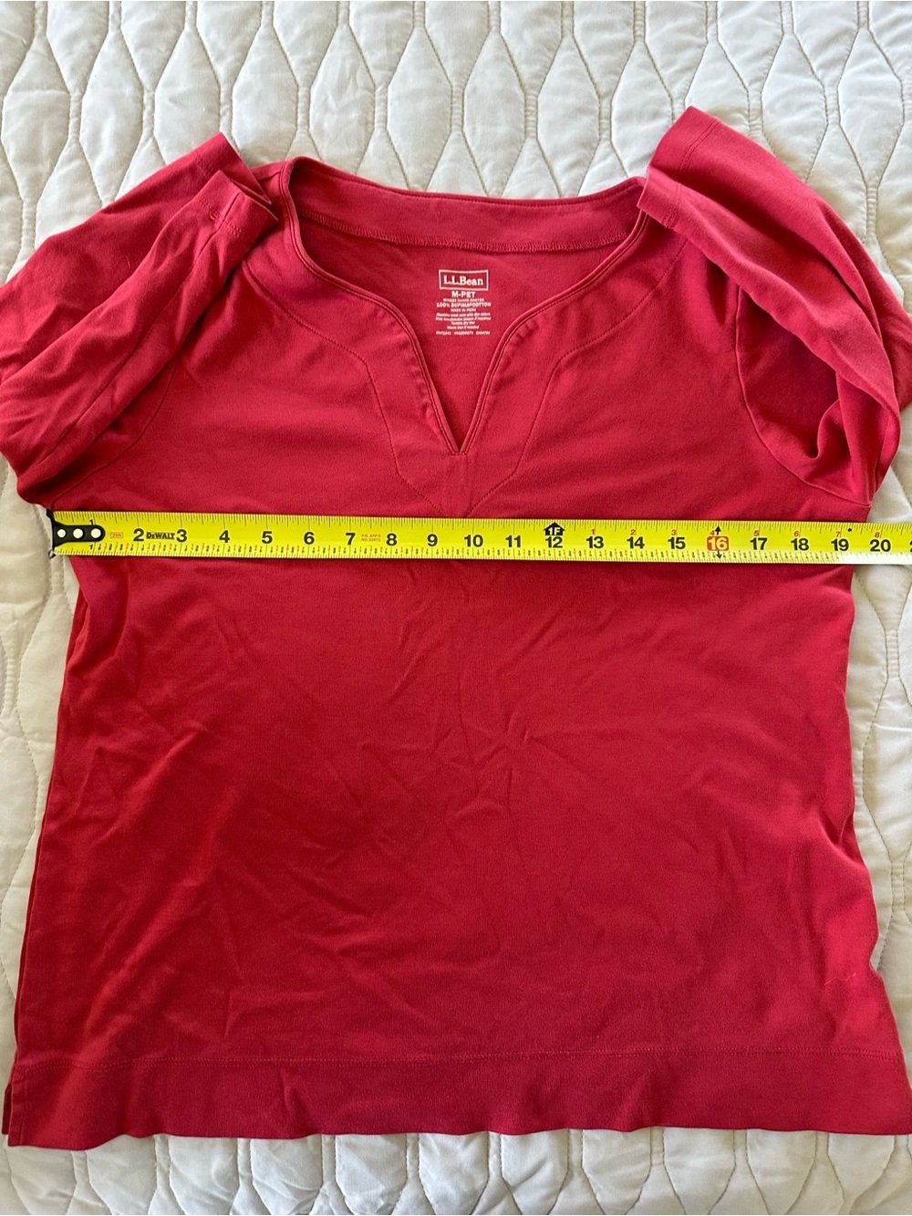 L.L. Bean Women’s Red Cotton V-Neck 3/4 Sleeve Top M Petite Casual Athliesure - Picture 5 of 6
